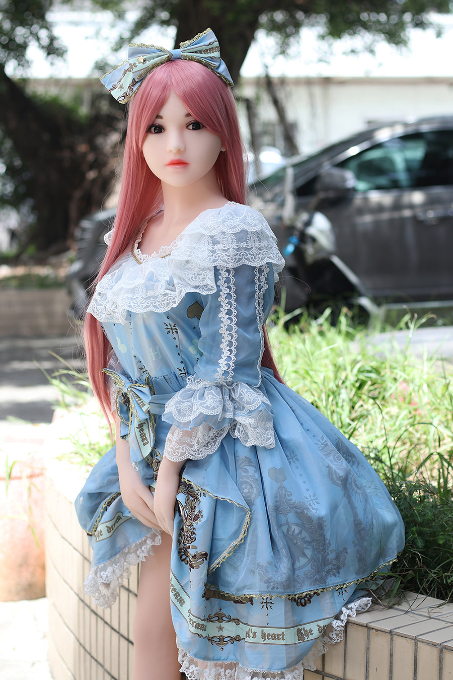 Wunderschöne japanische Liebespuppe 140 cm große Sexpuppe mit lila Haaren