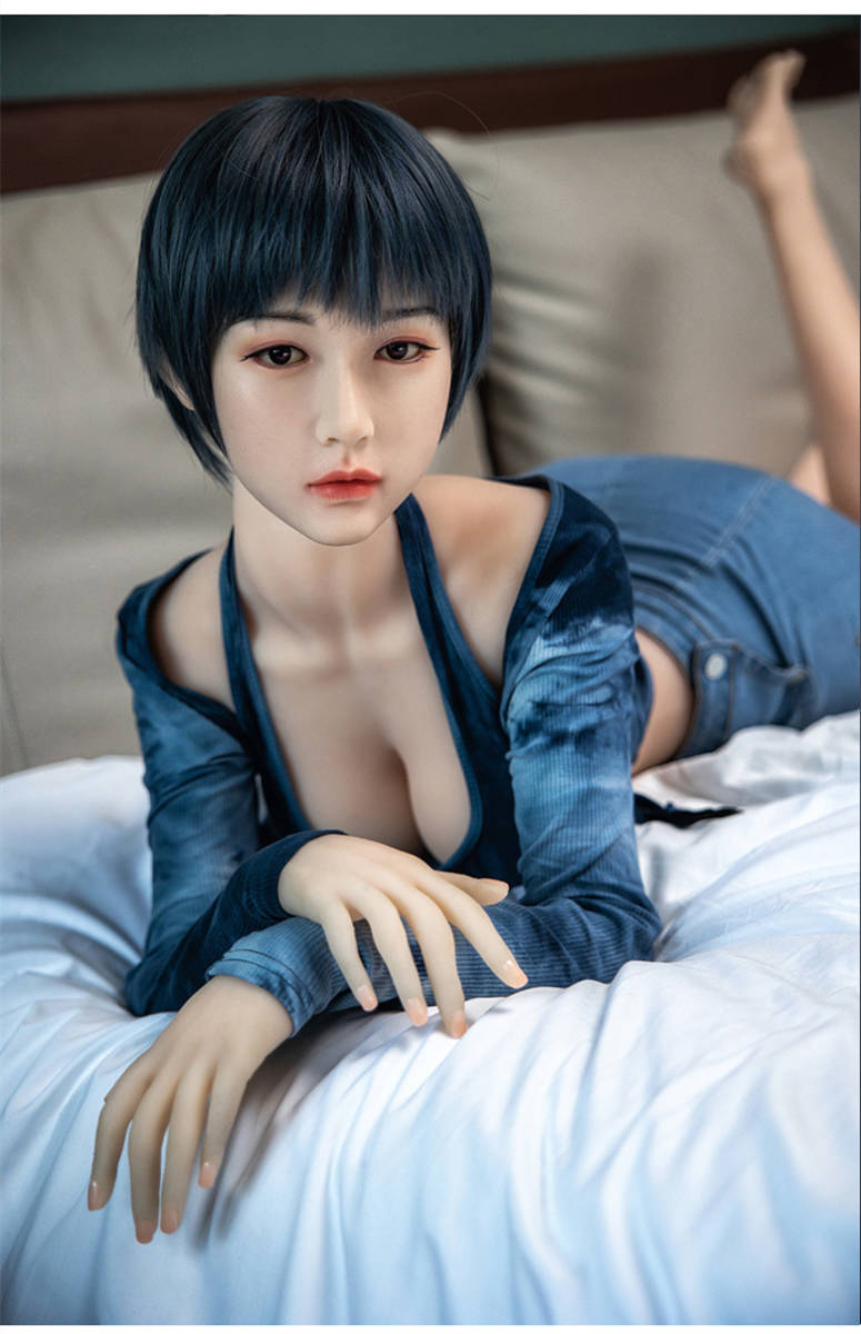 Junge und hübsche 160 cm große hellhäutige japanische Sexpuppe SY Doll ANDREA