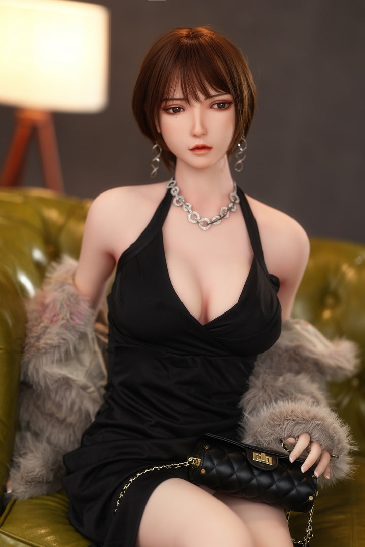 158 cm große japanische Sexpuppe im asiatischen Stil Körbchengröße C Cold Moon