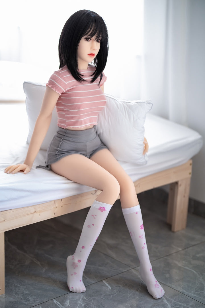 Kurvige Sexpuppe 150 cm exotische Schönheit DL Doll