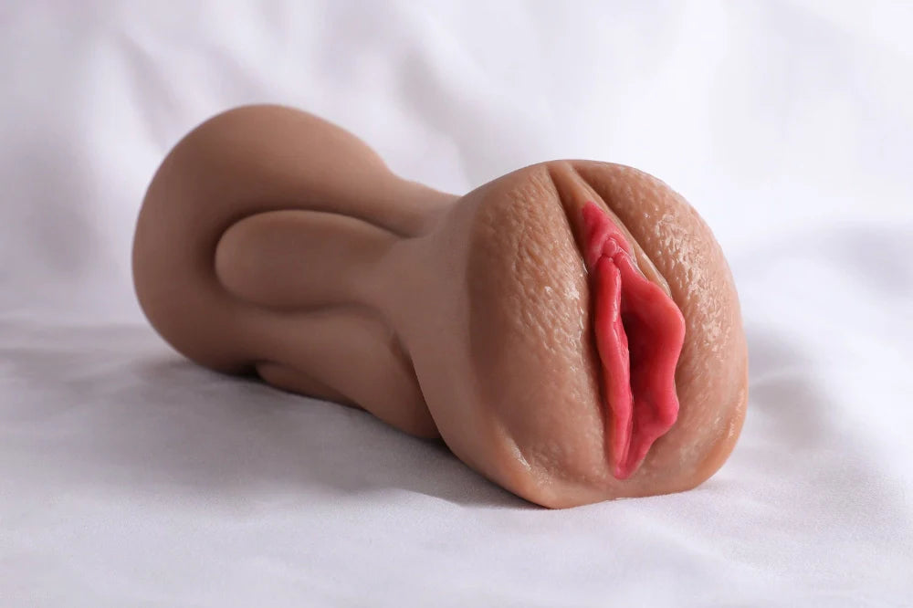 Taschenmuschi Tina Muschi und Mund