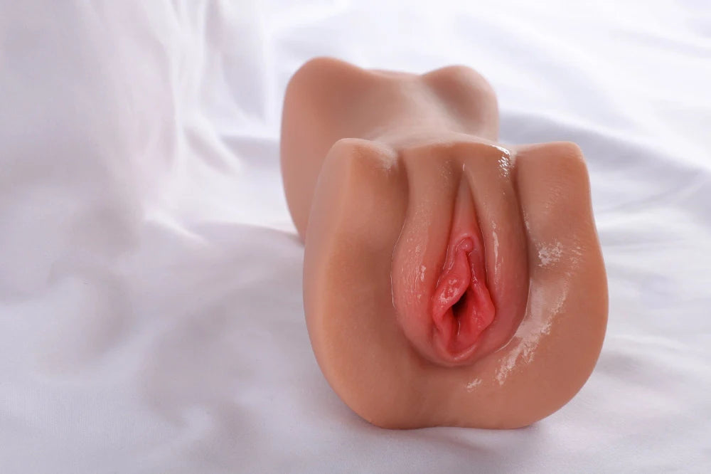 Ines-Hellen Taschenmuschi