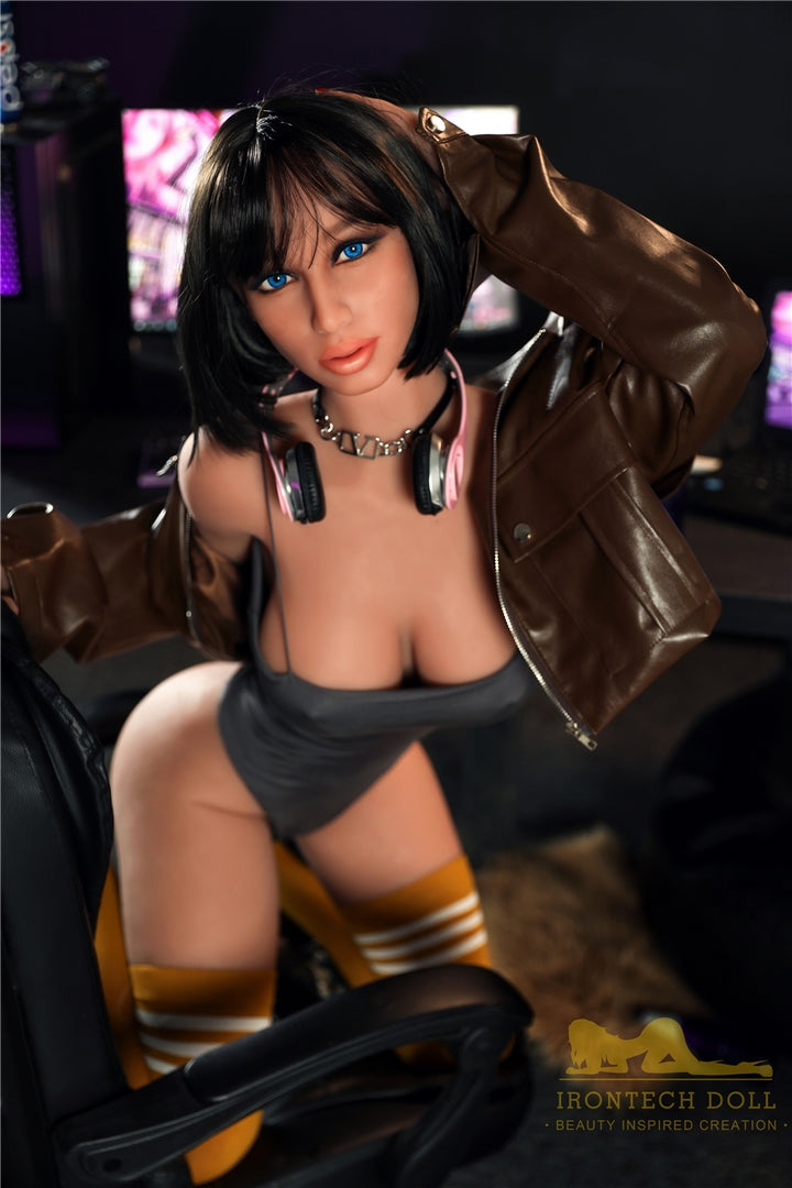 Kendall E-Cup Irontech TPE Real Doll 167cm Realistische Sexpuppen mit großem Mund