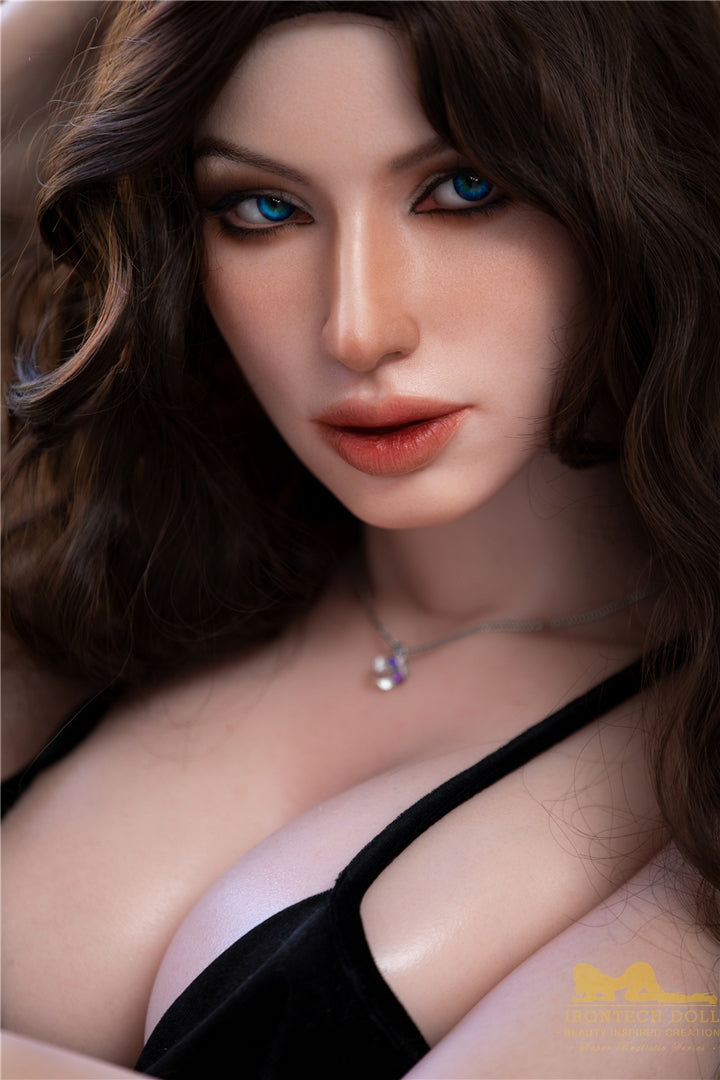 Amari 166cm Irontech Silikonpuppe C-Cup Silikon Sexpuppen 2022