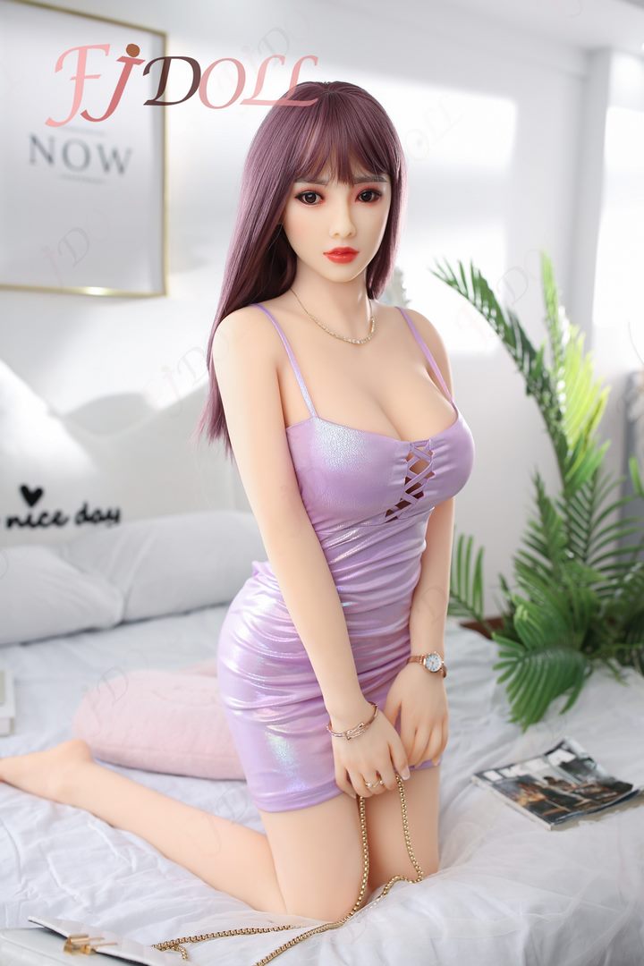 Purple-haired mature sexy doll 168cm Asian busty beauty Eiko