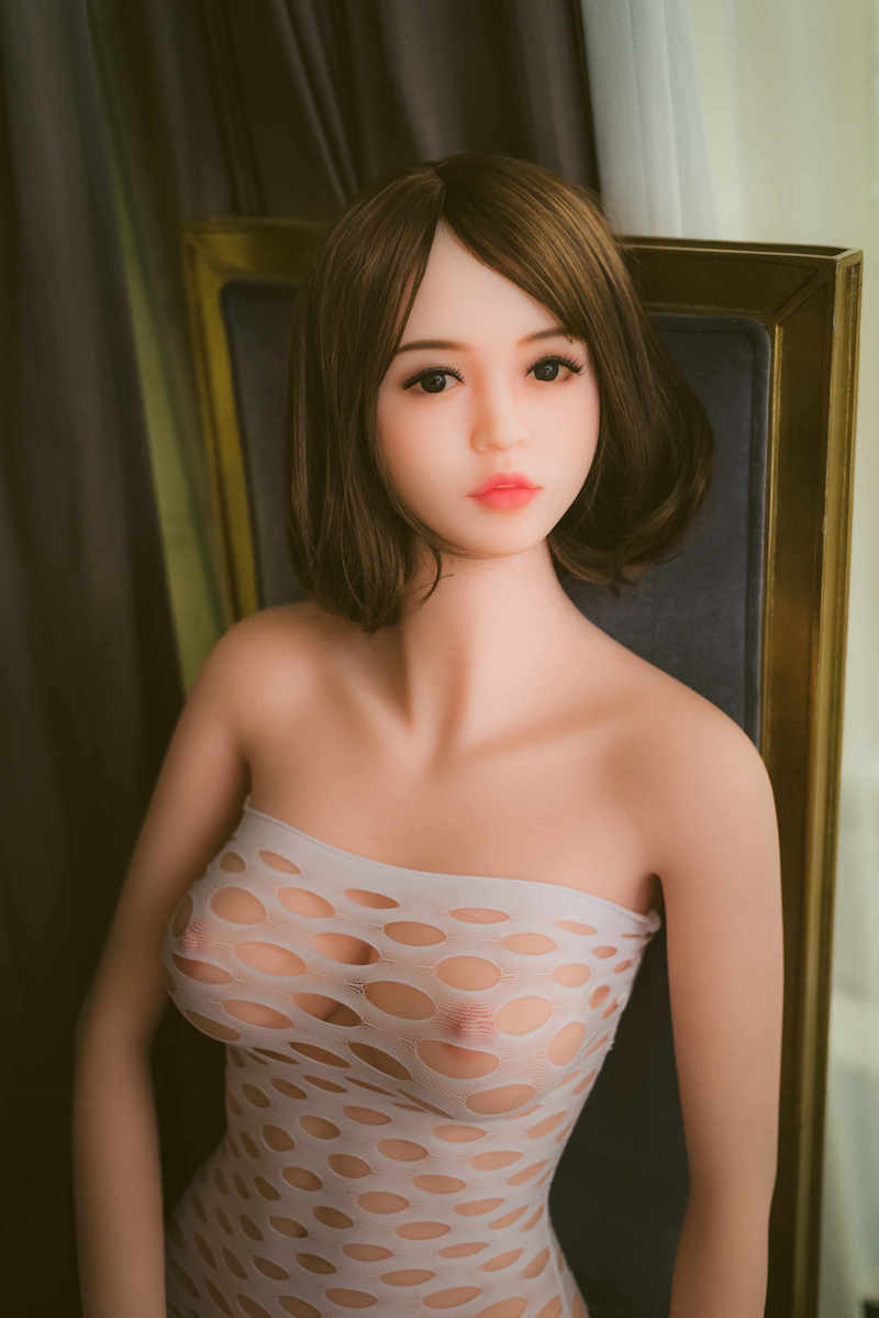 Asiatische realistische Sexpuppe 140 cm sexy junge Liebespuppe