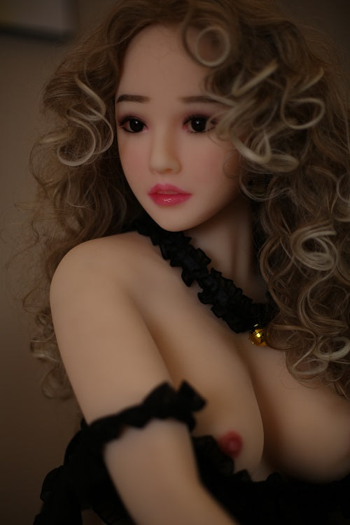145 cm Mini Sexpuppe mit lockigem Haar, superweißer Haut und wunderschönem Gesicht